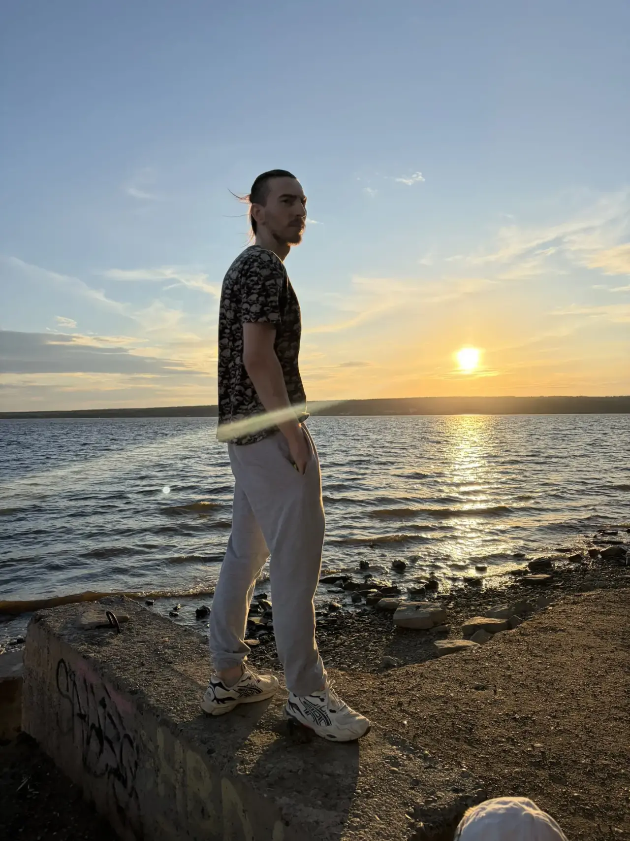 Сторис: Прогулка по набережной 🌅 